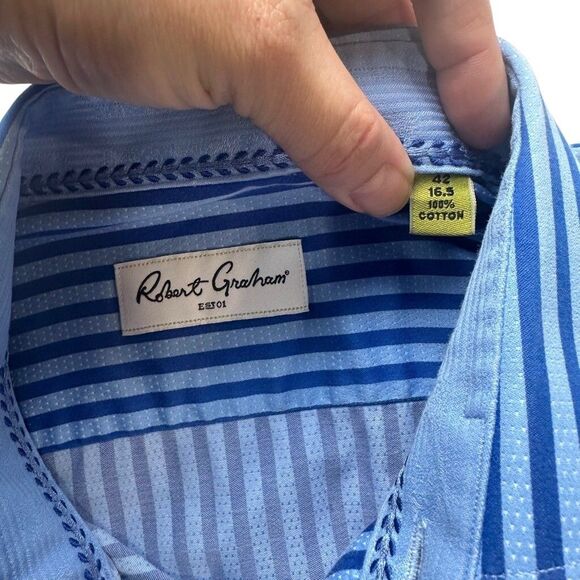 Robert Graham Long Sleeve Button Down Shirt Size 16.5 42 Blue Striped - Picture 3 of 14